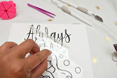 Create an adorable DIY Canvas Painting for kids to enjoy using the Silhouette Cameo and Heat Transfer Vinyl (HTV). This easy craft makes great gifts, birthday favors, and perfect for room decor! Perfect for Summer! #DIY #Kids #Crafts #Crafting #Kidscrafts #mermaids #art #painting #silhouettecameo #cricut #HTV #Heattransfervinyl Diy Pre Drawn Canvas, Kids Paint And Sip Party Ideas, Diy Paint Canvas Ideas, Bluey Painting Ideas, Kids Canvas Painting Party, Canvas Painting For Kids, Mermaids Art, Kids Art Party, Diy Canvas Painting