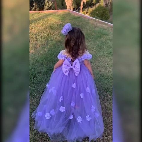 Crushz.shop - Flower girl dress ，lilac lavender Dress Lilac, Lilac Lavender, Dress Satin, Flower Girl Dress, Little Princess, Girl Dress, Floral Flowers, Party Dresses, Be Perfect