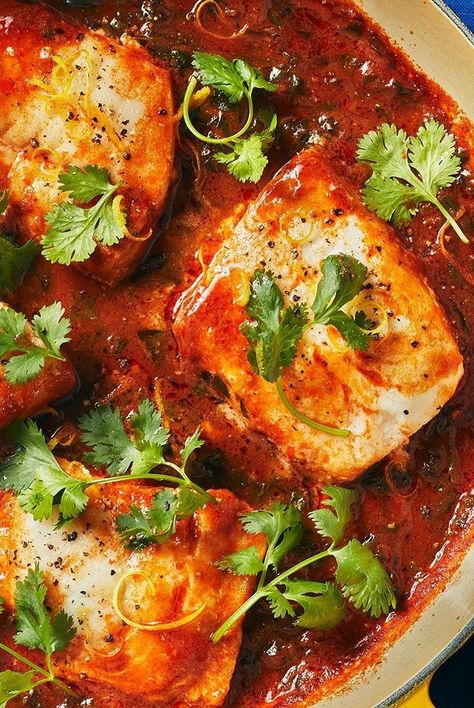 This simple braised fish dish combines a spiced tomato sauce with spinach, cod, and couscous. Get the recipe for Braised Fish With Spicy Tomato Sauce. Tomato Fish Recipe, Spicy Cod Recipes, Fish Tomato Sauce Recipe, Fish Tomato Recipe, Fish In Tomato Sauce Recipe, Braised Fish Recipe, Fish In Tomato Sauce, Italian Fish Stew, Braised Fish