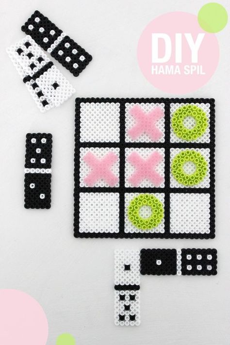 Hamma Beads Ideas, Easy Perler Bead Patterns, Melty Bead Patterns, 3d Perler Bead, Fuse Bead Patterns, Hama Beads Design, 8bit Art, Perler Bead Templates, Perler Crafts