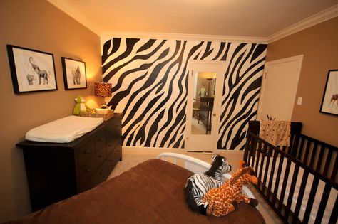 zebra walls painting ideas - Google Search Walls Painting Ideas, Banana Stuffed French Toast, Zebra Print Walls, Office 2023, Zebra Nursery, Zebra Rug, Zebra Wall, Stuffed French Toast, Room Mom