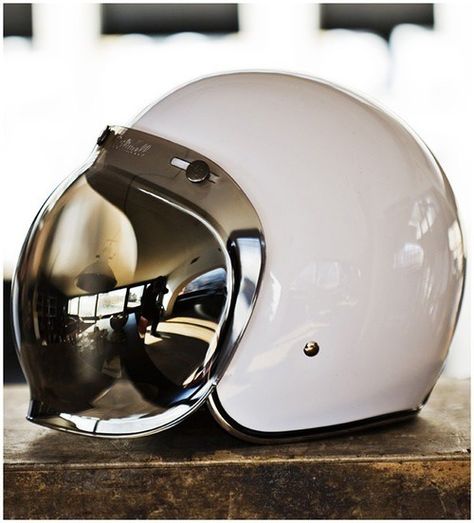 Retro Helmet, Helmet Shop, Vintage Helmet, Moto Cafe, Cafe Racer Style, Motorbike Helmet, Retro Cafe, Custom Helmets, Moto Vintage