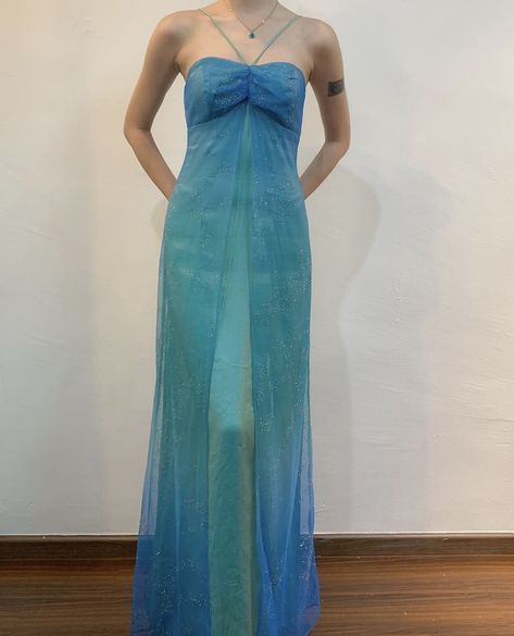 Aqua Aesthetic Outfit, Mermaidcore Prom Dress, Hoco Dresses Under The Sea, Under The Sea Homecoming Dresses, Ocean Prom Dress, Mermaidcore Outfit, Cute Dance Dresses, Aquamarine Dress, Blue Chiffon Dress