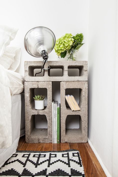 Bricks or cinder block nightstand... use them to build benches by combining them with wood. Would be great for the Studio or Craft room to build shelves. Cinder Block Furniture, Table For 12, Block Table, Cinder Block, Concrete Blocks, Night Stand, Bed Room, Apartment Living, 인테리어 디자인