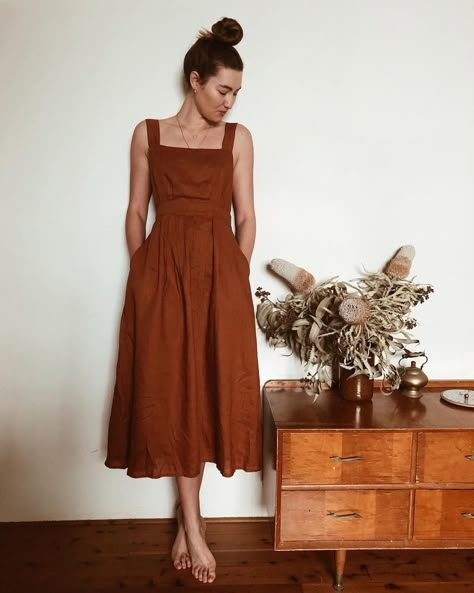 Orange Midi Dress, Boho Beautiful, Mode Casual, Colour Ideas, Summer Wedding Dress, Shoes Color, Mode Inspiration, Linen Dresses, Looks Vintage