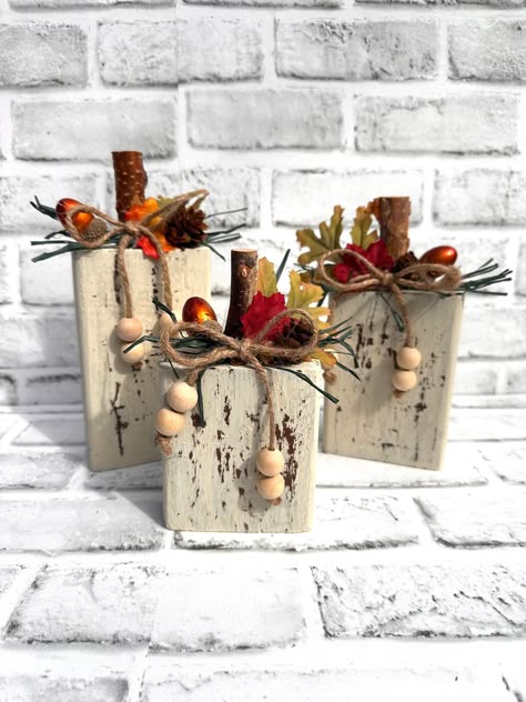 Pumpkins Made From 4x4 Post, Hand Saw Crafts Ideas, Small Fall Wood Crafts, Multi Season Decor, Fall Pumpkin Paintings On Wood, Wooden Autumn Decor, What To Make With Wood Scraps, Fall Tea Cup Arrangements, Wood Thanksgiving Decorations