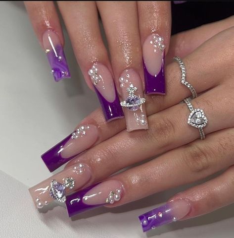 Purple Nails Acrylic, Acrylic Nails Design, Lilac Nails, Purple Acrylic Nails, Purple Nail Designs, Art Square, Colored Acrylic Nails, Simple Acrylic Nails, Classy Acrylic Nails