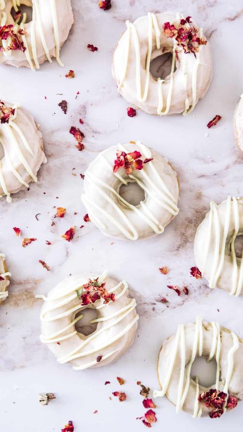 Vanilla Bean & Rose Baked Doughnuts closeup. Doughnut Batter Recipe, Berry Buttercream, Rose Baking, Vanilla Donut, Blackberry Buttercream, Poppyseed Cake, Baked Donut, Homemade Doughnuts, Baked Doughnuts