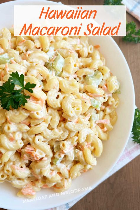 Hawaii Macaroni Salad, Mac Salad Hawaiian, Traditional Macaroni Salad, Hawaiian Mac Salad, Mac Salad Recipe, Cheese Salad Recipes, Summer Grill, Hawaiian Macaroni Salad, Guyanese Recipes