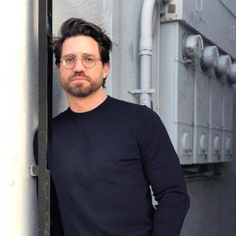 Edgar Ramirez on Instagram: “🌅” Boys With Glasses, I Love Edgar, Edgar Ramirez, Celebrity Sunglasses, Henry Rollins, Future Man, Actors Male, Mr Right, Image Bank