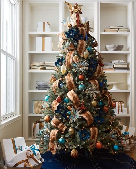 Gorgeous jewel-toned Christmas tree #christmastree #holidaydecor Christmas Tree Picks, Amazing Christmas Trees, Copper Christmas, Blue Christmas Decor, Metallic Christmas, Artificial Christmas Trees, Farmhouse Christmas Tree, Gold Christmas Decorations, Metal Christmas Tree