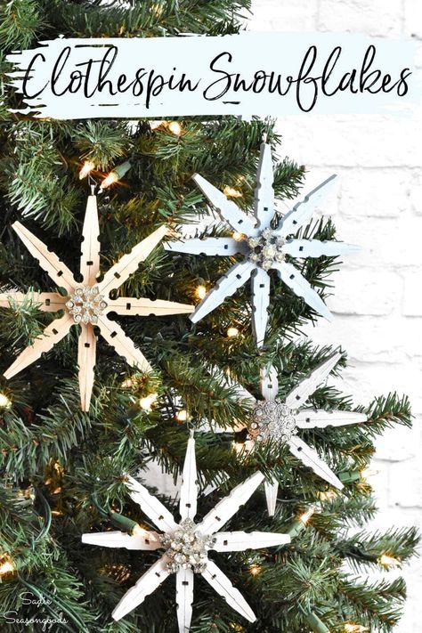 Christmas Clothespins, Pottery Barn Christmas, Wooden Clothespins, Wooden Snowflakes, Thrift Store Crafts, July Crafts, Winter Diy, Christmas Ornament Crafts, Snowflake Ornaments