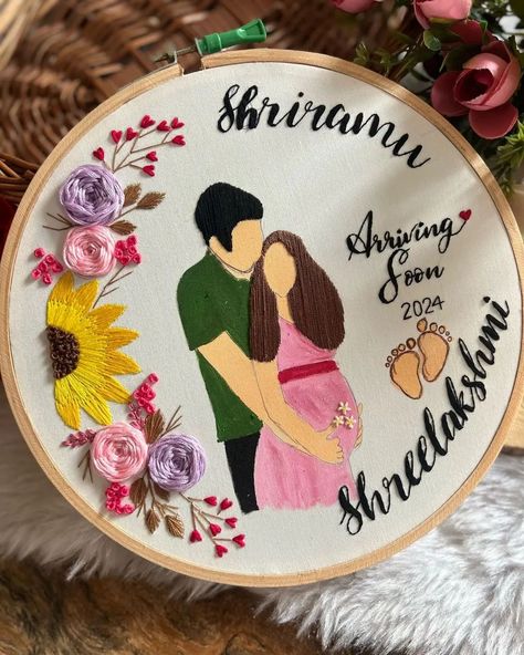 Best Gift ideas 💡 like baby shower theme based handmade embroidery hoop 💖 . . Memory keeping hoops ❄️💖 Dm for direct order 🎁 . . . Baby Hoop Embroidery, Baby Shower Embroidery Hoop, Embroidery Hoop Designs, Embroidery Hoop Art Diy, Frame Work, Simple Hand Embroidery Patterns, Baby Shower Invitation Cards, Diy Embroidery Designs, Canvas Paint