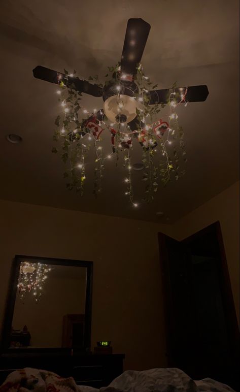 Ceiling Fan Decorations Diy, Fairy Lights On Ceiling, Ceiling Fairy Lights, Fairy Light Chandelier, Fairy Lights Ceiling, Fairy Room, Room Things, Fairy Lights Bedroom, Future Room