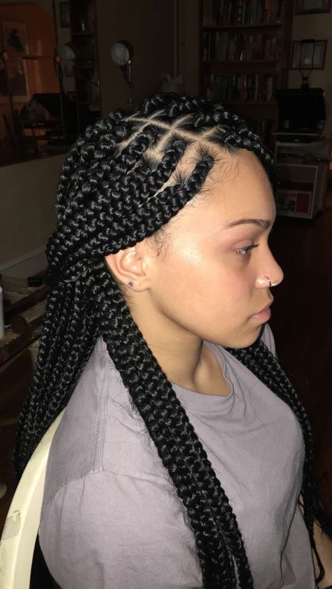 for live pins follow ; @victxoriaaa Latest Braided Hairstyles, Big Box Braids, Blonde Box Braids, Short Box Braids, African Hair Braiding Styles, Long Box Braids, Pelo Afro, Box Braid, Box Braids Styling