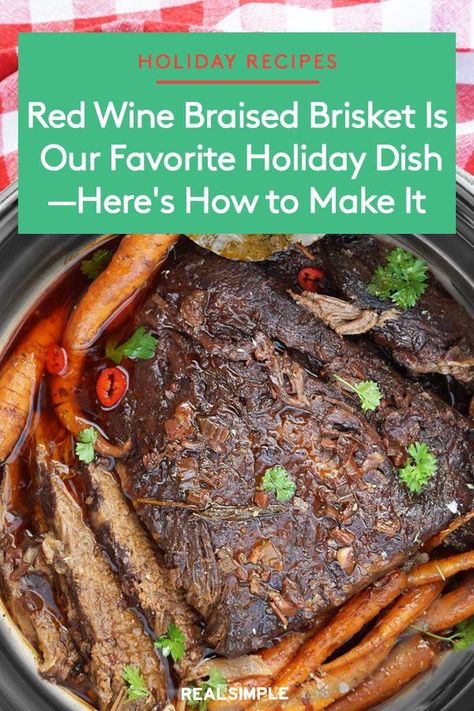 Red Wine Brisket Recipes, Red Wine Braised Brisket, Brisket For Thanksgiving, Thanksgiving Brisket Recipe, Christmas Dinner Brisket, Christmas Brisket Recipes, Thanksgiving Brisket, Red Wine Brisket, Christmas Brisket