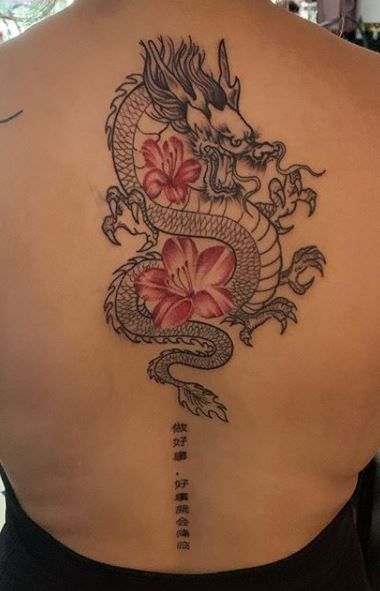 Tattoos That Go With Dragons, Dragon Tattoo Designs For Women Back, Dragon Tattoo For Women On Back, Dragon Tattoo Designs Women, Red Ink Dragon Tattoo Thigh, Red Dragon Back Tattoo For Women, Dragon Tattoo On Back Women, Red Ink Tattoos Dragon, Red Dragon Tattoo Thigh