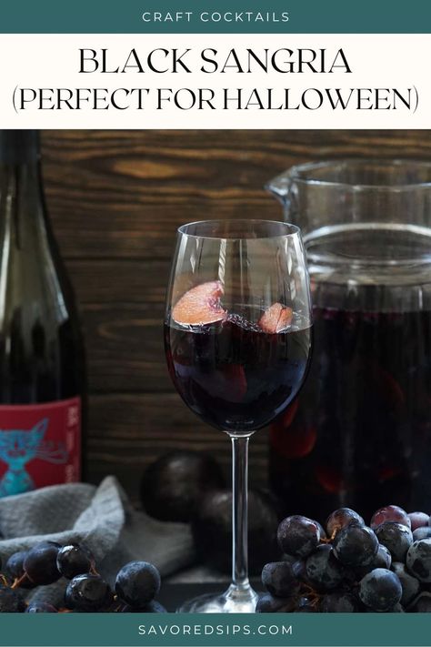 Black Sangria is a dark and mysterious cocktail to serve for Halloween that includes red wine, brandy and dark fruits such as plums, grapes, and blackberries. Black Sangria, Hibiscus Cocktail, Halloween Alcohol, Zombie Cocktail, Infused Liquors, Halloween Juice, How To Make Sangria, Apple Cocktail, Homemade Liquor