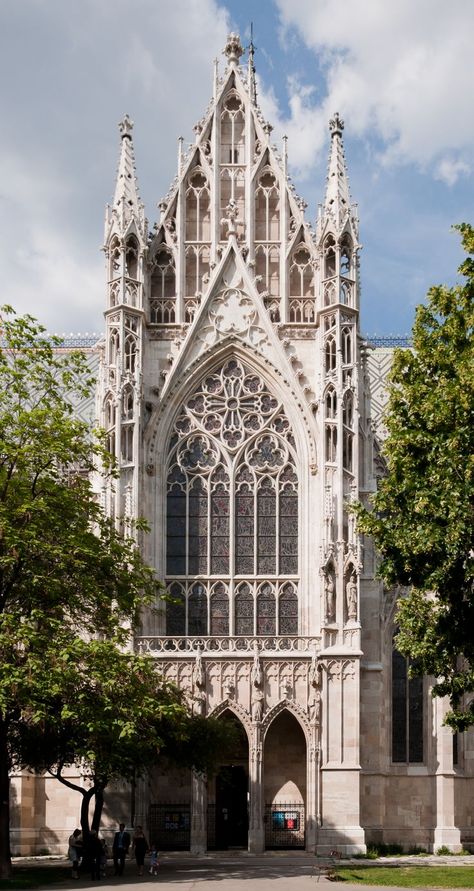 Votive Church, Vienna, Austria. View of the transept entrance of the church. Cathedral Outside, Goth Architecture, Neo Gothic Architecture, Church Entrance, Gothic Buildings, Gothic Castle, Church Pictures, Cathedral Architecture, Neoclassical Architecture