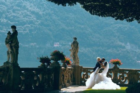 Lac Como, Bridal Shots, Villa Balbianello, Wedding On Lake, Como Wedding, Wedding In Italy, Actor Studio, Lake Como Wedding, Photography Gallery