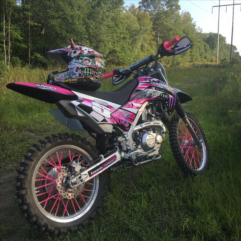 Dirt Bike Ideas, Supermoto 125, Pink Dirt Bike, Cross Motor, Honda Dirt Bike, Dirt Bike Gear, Motocross Love, Cool Dirt Bikes, Image Moto