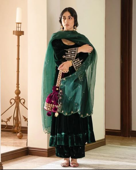 Style Velvet Dress, Purple Pouch, Work On Sleeves, Velvet Anarkali, Velvet Suit Design, Velvet Dress Designs, Simple Kurta Designs, Zari Embroidery, Dark Maroon