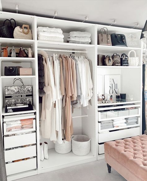 Dream Dressing Room, European Princess, Organizing Clothes, Dressing Room Closet, Dream Closet Design, Luxury Closets Design, Closet Renovation, Closet Layout, Wardrobe Room