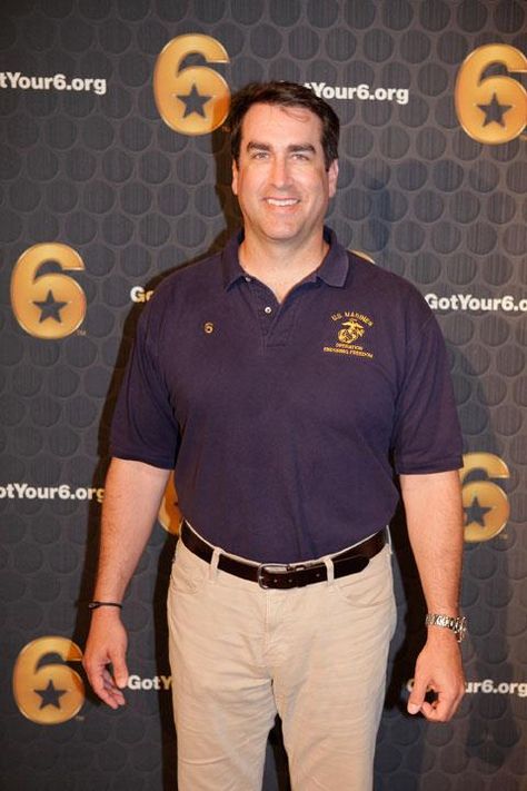 Rob Riggle Rob Riggle, Olympic Athletes, Tom Hanks, Press Conference, Polo Ralph Lauren, Men's Polo Shirt, Celebrities, Mens Tops, How To Wear