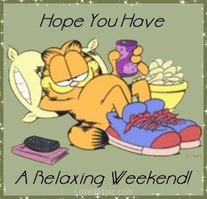 Have a relaxing weekend quotes garfield weekend days of the week Weekend Gif, Garfield Quotes, Family Guy Quotes, Garfield Pictures, Weekend Greetings, Weekend Images, Garfield The Cat, Garfield Cartoon, Garfield Comics