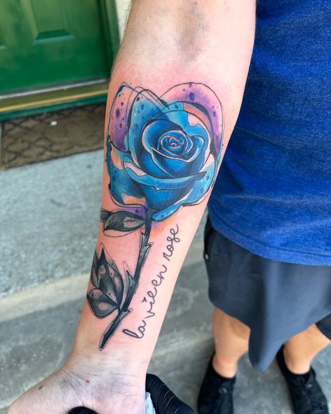 Who else loves rose tattoos? Here are just a few roses that I have tattooed over the years, I know there’s a lot more. I could tattoo a rose everyday and be happy. I would love to do more roses tattoos for anyone interested. DM or use my website for booking. #arkansas #littlerock #arkansastattoos #arkansastattooartist #rose #rosetattoo #tattooinspiration #tattooideas #flowertattoos Arkansas Tattoo, Love Rose, Rose Tattoo, Rose Tattoos, Blue Rose, Flower Tattoos, Tattoos