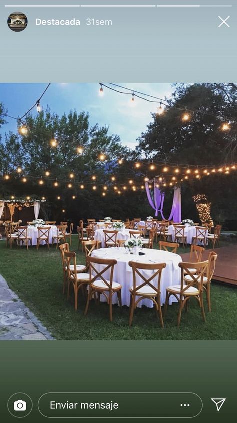 Large Backyard Party, Backyard Grad Party Setup, Backyard Prom Ideas, Backyard 15 Birthday Party Ideas, Graduation Tent Ideas, Grad Party Tent Decorations, Outdoor Grad Party Aesthetic, Graduation Venue Ideas, Backyard Graduation Party Ideas Outdoor