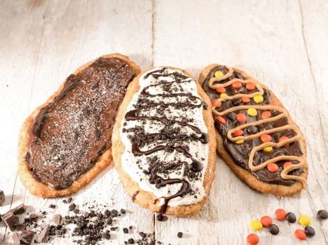 air fryer beaver tails, beaver tails recipe air fryer, homemade beaver tails recipe, homemade beaver tails , how to make beaver tails, canadian beaver tails recipe, beaver tails recipe without yeast, best beaver tails recipe, gluten free beaver tails recipe, beaver tails recipe maple, beaver tails recipe chocolate, Beaver Tails Recipe, Canadian Dessert, Canadian Dishes, Beaver Tails, Funnel Cakes, Canada Food, Berry Pie, Chocolate Hazelnut Spread, Canadian Food