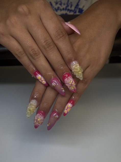 gelx nails with blooming gel and molding gel Nails With Blooming Gel, Blooming Gel, 3d Flower Nails, Flower Nails, Molding, Nails, Flowers