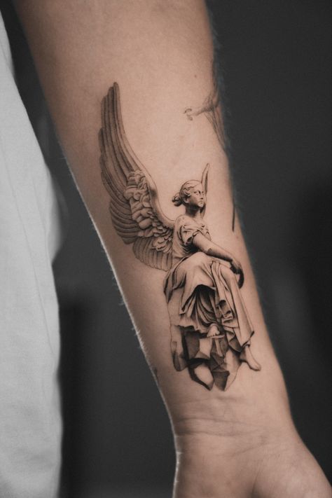 Nike god of Victory greek god victoria statue tattoo inked Cool Greek Tattoos, Female Greek Mythology Tattoo, Greek Goddess Sleeve, Nike Goddess Of Victory Tattoo, Nike Statue Tattoo, Nike Goddess Tattoo, Clear Tattoos, God Statue Tattoo, Roman Statue Tattoo