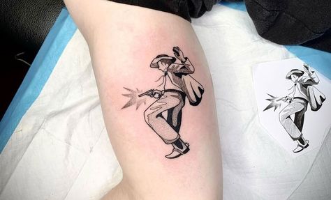 78 Cowboy Tattoo Designs To Bring Out Your Inner Cowboy Cowboy Duel Tattoo, Cowboy Standoff Tattoo, Cowboy Gunslinger Tattoo, Cowboy Standoff, Cowboy Duel, Dallas Cowboys Tattoo, Revolver Tattoo, Cowboy Boot Tattoo, Cowboy Hat Tattoo