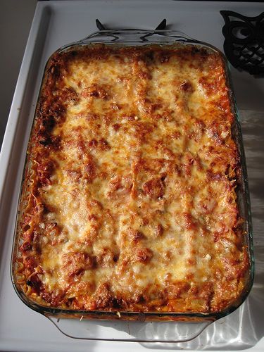 How to make a basic lasagna! Lasagna Recipe With Ricotta, Best Lasagna, Best Lasagna Recipe, How To Make Lasagna, Easy Lasagna Recipe, Kielbasa, Lasagna Recipe, Chicken Pasta, Ravioli