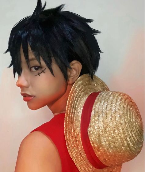 #luffy #cosplay Luffy Hairstyle, Luffy Costume Female, Luffy Cosplay Female, Luffy Costume Girl, Nami Cosplay Makeup, Cosplay Luffy, Luffy Girl Cosplay, Boy Hair Drawing, Luffy Cosplay