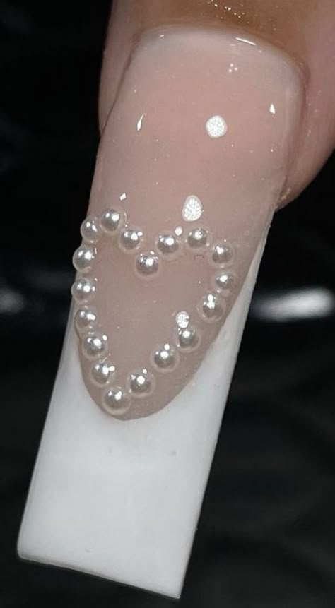 Spring Nails With Pearls, Pearl Gems Nails, Pearl Gem Nails, Pink Nails With Pearls, Gem Stone Nails, Xv Nails, Nails With Pearls, Gem Nail Designs, 2023 Lookbook