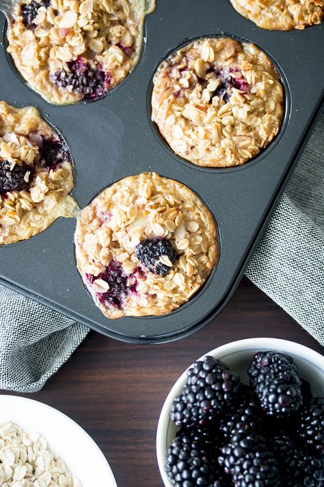 Baked Oatmeal Muffins, Blackberry Dessert, Healthy Breakfast Snacks, Blackberry Recipes, Baked Oatmeal Recipes, Lost 100 Pounds, Oatmeal Muffins, Berries Recipes, Healthy Muffins