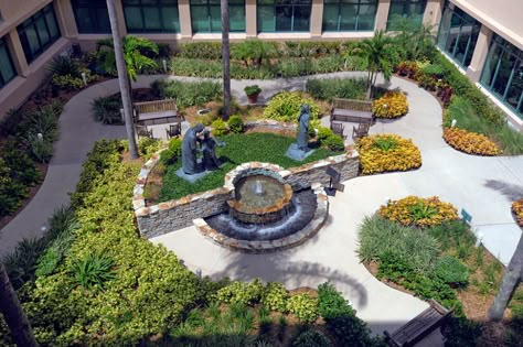 Landscaping Hospitals: Six Things To ... Healing Garden Design, Architecture Courtyard, Healing Garden, Sensory Garden, Areas Verdes, Garden Design Plans, Hospital Design, Landscaping Supplies, Garden Architecture