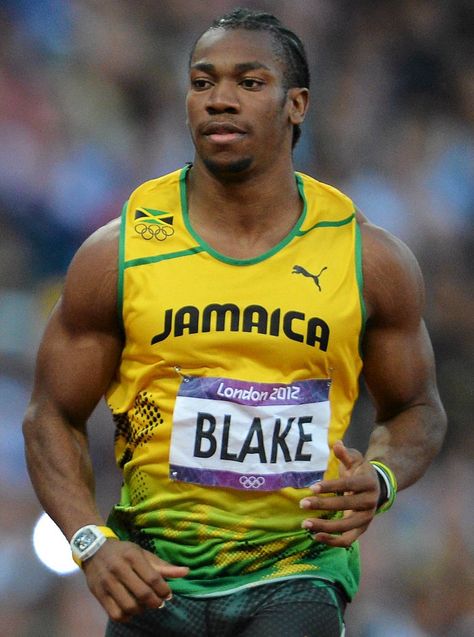 076. Yohan Blake Jamaican Heritage, Track Athletes, Yohan Blake, Savannah Tours, Asymmetrical Bob Short, Track Runners, Athletics Track, Twin Baby Boys, Undercut Pompadour