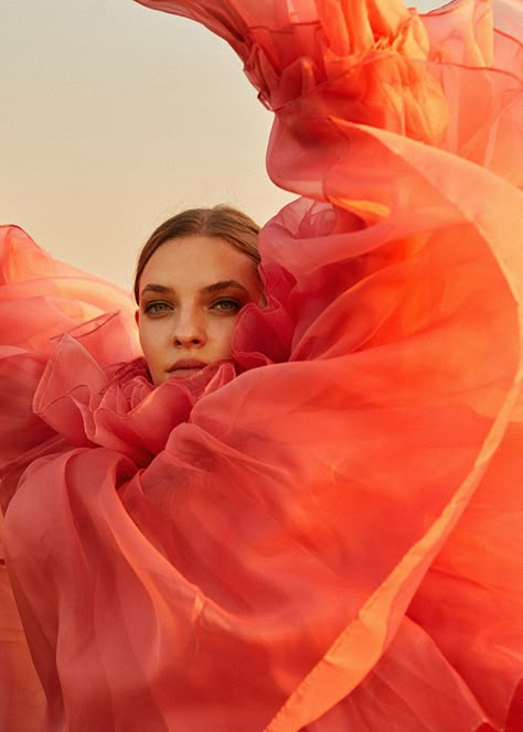 Fashion Photoshoot Inspiration, Vogue Photoshoot, Color Wave, Scene Fashion, Fashion Portfolio, Hair And Makeup Artist, Coral Color, Sunset Photos, Fashion Story