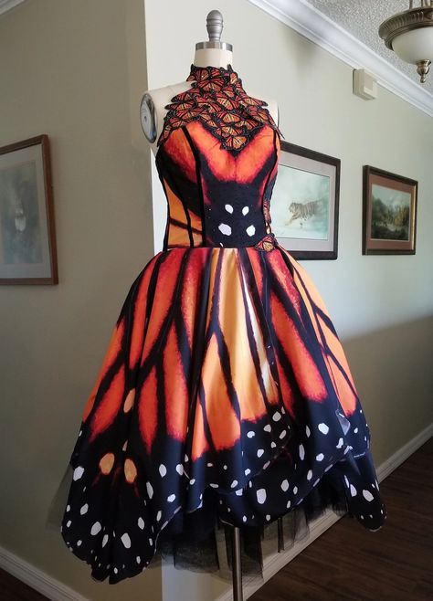 dress,butterflies,fashion,etsy Monarch Butterfly Dress, Fantasy Dress Design, Silk Butterfly, Dress Butterfly, Butterfly Fashion, Design Butterfly, Mexican Outfit, Theme Dress, Unique Prom Dresses