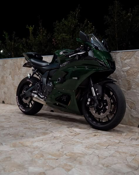 Truly Aesthetic, Green Motorcycle, Motocross Love, Motorcross Bike, Custom Sport Bikes, Bike Aesthetic, Motorcycle Aesthetic, Biker Aesthetic, Pretty Bike