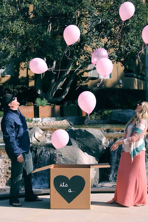 Balloon gender reveal. Got a large box from UPS Store (no logos or writing) and used craft acrylic paint to hand paint a heart and the words over it. Filled with balloons and opened for great pics! Gender Reveal Diy, Gender Reveal Photos, Gender Reveal Party Games, Baby Announcement Photoshoot, Gender Announcements, Balloon Box, Gender Reveal Party Theme, Maternity Photography Poses Pregnancy Pics, Gender Reveal Balloons