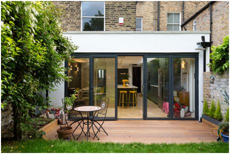 Simply Extend London home extension flat roof Side Return Kitchen Extensions, 1930s House Extension, Wrap Around Extension, Terrace Extension, Bungalow Extensions, Flat Roof Extension, Side Return Extension, Single Storey Extension, Kitchen Diner Extension