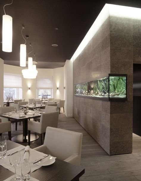 Fish Tank Restaurant, Arowana Aquarium, Fish Tank Wall, Luxury Restaurant Interior, Aquarium Architecture, Wall Aquarium, West Home, Luxury Restaurant, Aquarium Design