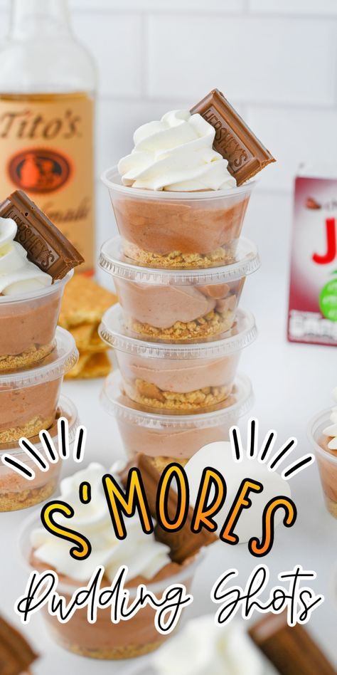 S'mores Pudding Shots Will Have You Wishing Every Day Was Summer Delicious Shots Alcohol, Shot Food Ideas, S’more Pudding Shots, Smore Pudding Shots, Smores Jello Shots, Fun Alcoholic Shots, Mud Slide Pudding Shots, Camping Jello Shots, Pudding Shots With Vodka