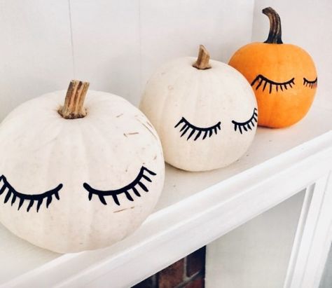 Pumpkin Inspiration, Creative Pumpkin Painting, Creative Pumpkin Decorating, Princess Makeup, Pumpkin Painting Ideas, Pumpkin Carving Ideas, Halloween Pumpkin Designs, Halloween Pumpkins Painted, Lash Room