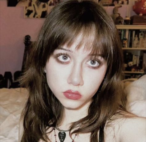 #tumblr #goth #softgoth #doll #solya Tumblr Goth, Underrated Artists, Baby Bug, Downtown Outfits, Love U Forever, My Music, Face Claims, Music Bands, So Pretty